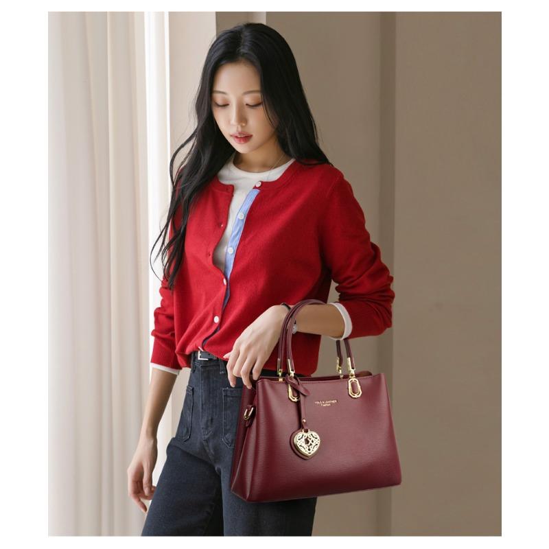 Fashionable Women's Shoulder Bag, Minimalist Handbag, Classic and Trendy Crossbody Bag Suitable for Daily and Casual Use