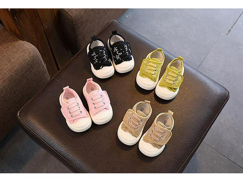 Toddler Breathable Canvas Shoes - Spring & Autumn Baby Walking Shoes, Non-Slip Skate Shoes for Boys & Girls, Casual Kids' Single Shoes.