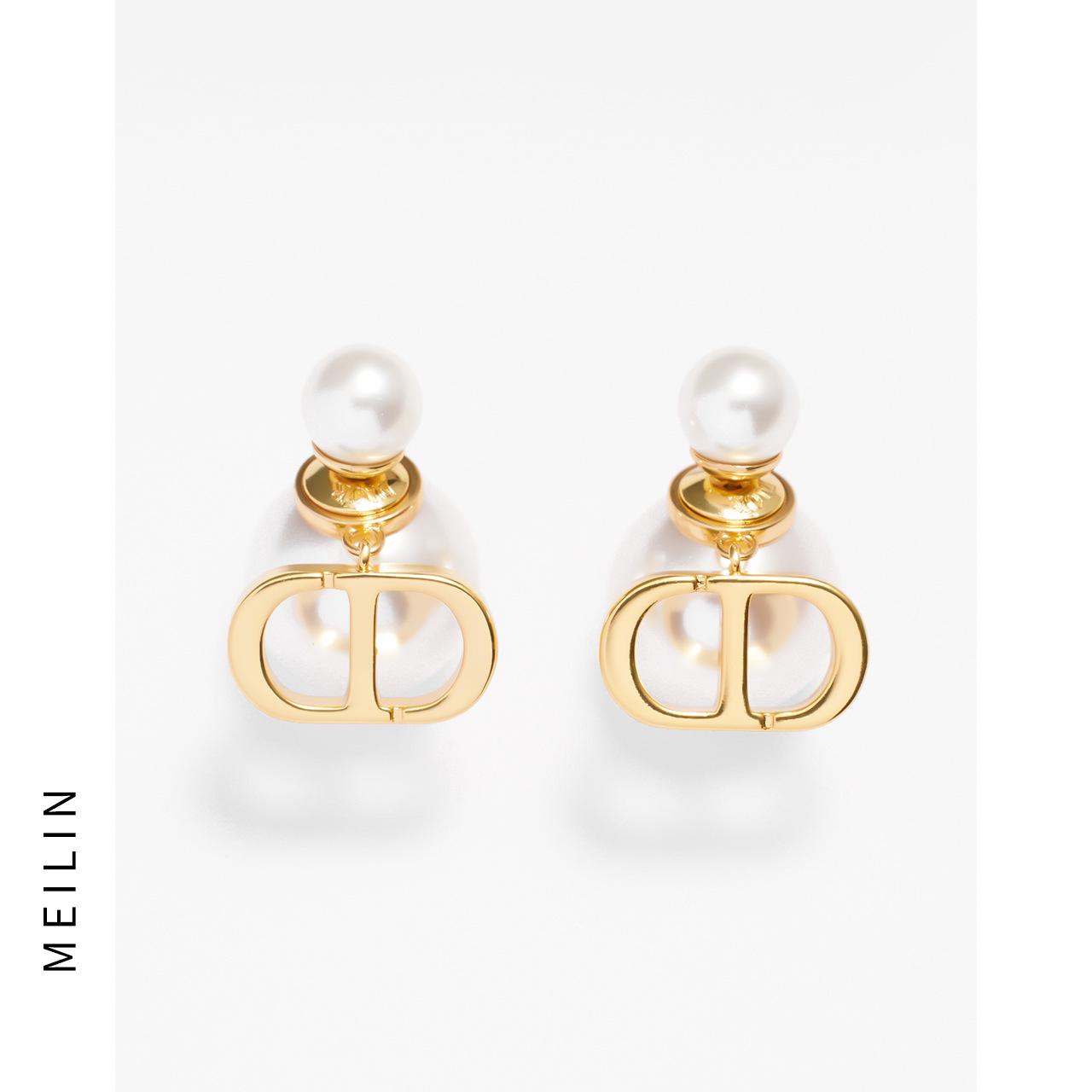 

Перламутровые серьги: Высококлассный ретро, летний нишевый дизайн для женщин Pearl Stud Earrings