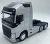 Volvo Fh 500 3 Axle Tractor Unit Model Welly Metal 1:32 Silver