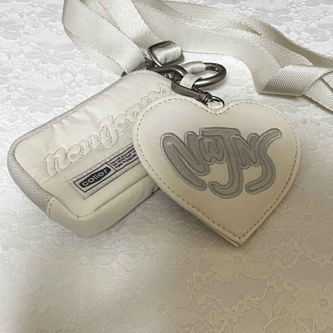 

[USED] Available NewJeans Wallet Pouch White