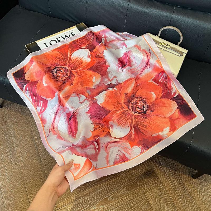 Fashion Black and White Printing Temperament Square Scarf Imitation Silk Korean Version Decorative Scarf Scarf Professional Decorative Shawl Silk Scar