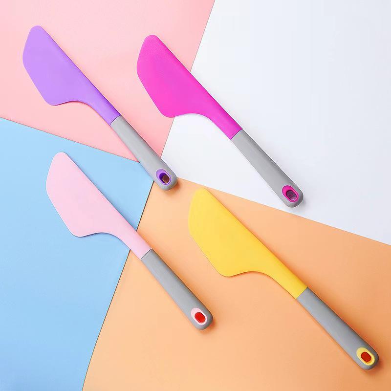 Food Grade Silicone Spatula - High Temperature Resistant, Minimalist Style, Large Size Baking Spatula for Creams and Cakes.