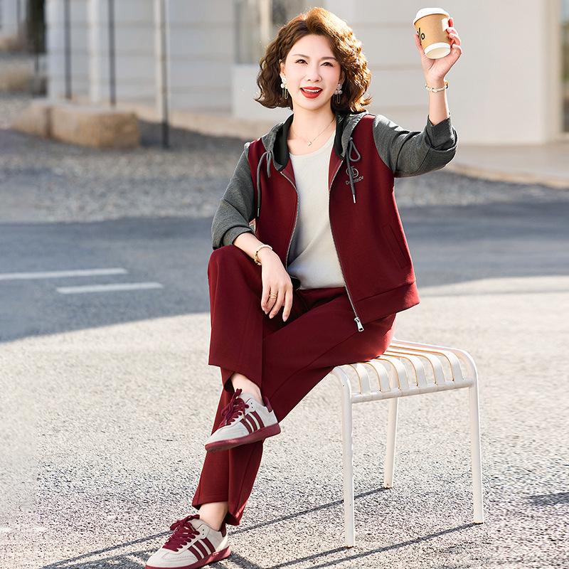 

Mom s 2026 Spring Sports Suit: New Style Casual Two-piece Jacket Set for Middle-aged Women XL [Suggest 90-105 kg]