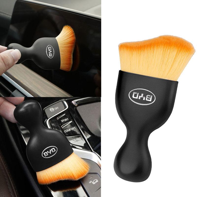 Car Interior Cleaning Soft Brush Auto Logo Dust Tool For BYD Atto 3 Yuan Plus Han Tang EV F3 E6 Dmi Song F0 Qin Pro G3 I3 Ea1 G6