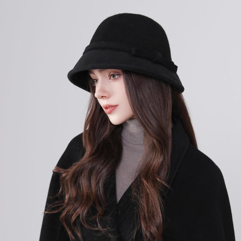 Hepburn Style Wool Hat for Women In Autumn and Winter New French Retro Bow Basin Hat Elegant Warm Fisherman Hat
