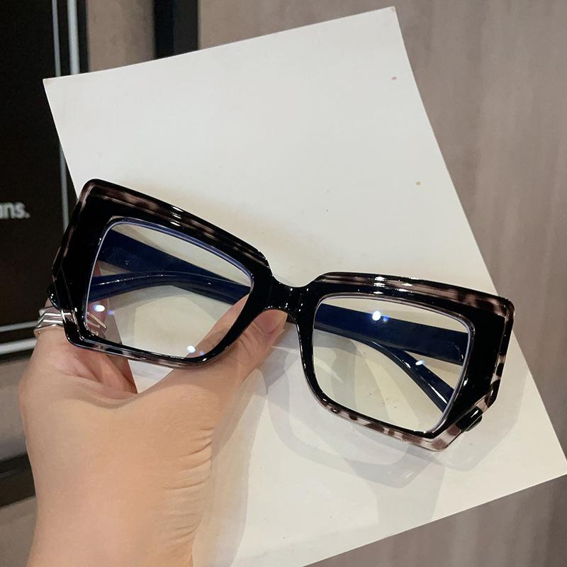 Retro color matching cat eye flat glasses women, European and American ins anti-blue light glasses frame polygonal fashion glasses tide