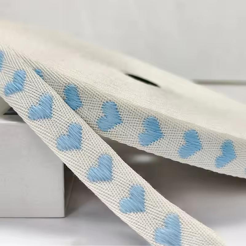 16mm Heart Shaped Woven Ribbon Gift Box Packaging Bouquet Ribbon Apparel Accessories DIY Embroidered Stock