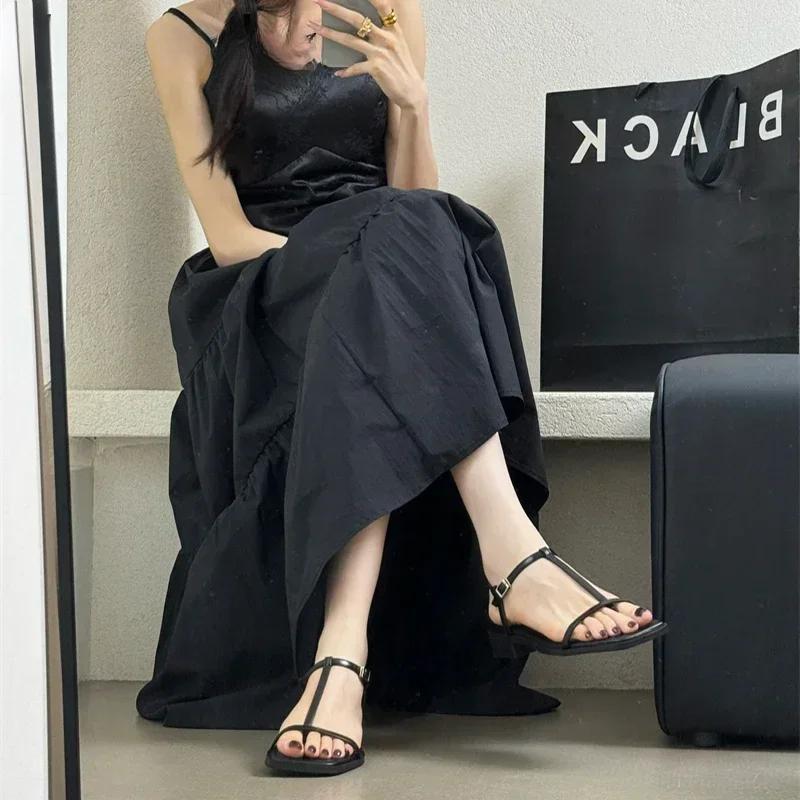 2025 New Gladiator Women Sandals Fashion Clip Toe Flats Ladies Outdoor Beach Vacation Sandal Summer Women's Shoes