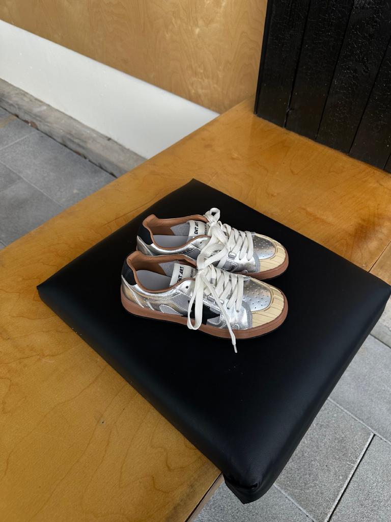 Star retro round head old star little dirty shoes 2025 new color matching lace-up casual sports little white board shoes women