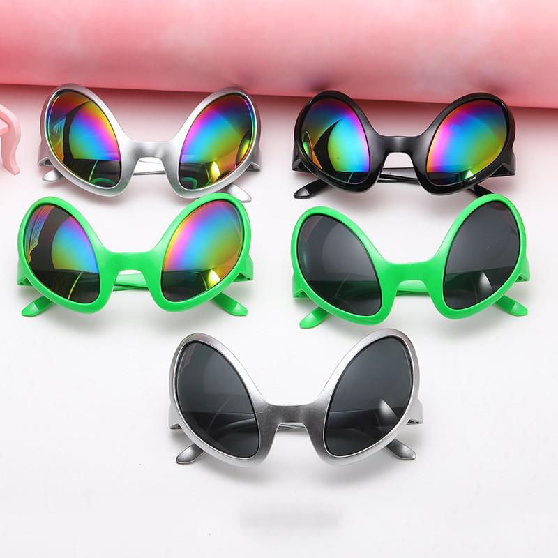 Alien Party Sand Sculpture Sunglasses: Funny Glasses for a Unique Personality.