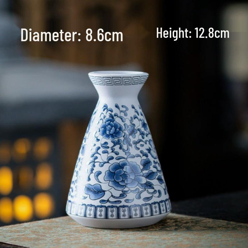Antique Blue and White Chinese Porcelain Vase - European & American Handicraft for Flower Arrangements