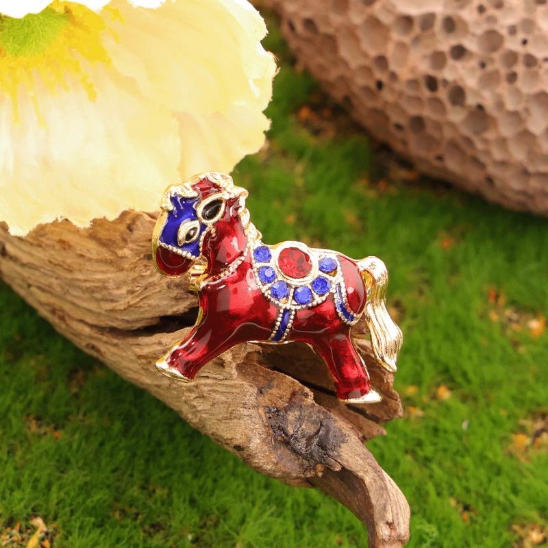 

Вінтажні брошки-Зодіак Кінь Для жінок Легка розкіш Шпильки для лацканів Прикраси для одягу Корсаж Аксесуари Подарунки на рік