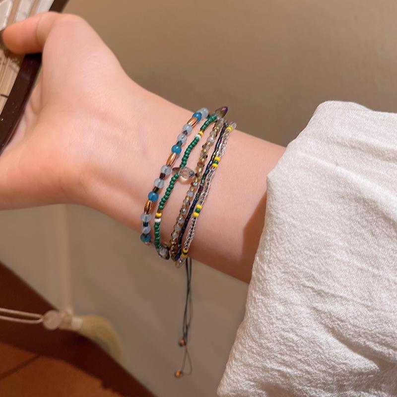 "Elegant Women's Pearl, Obsidian, and Crystal Bracelet - Chinese Ancient Style"