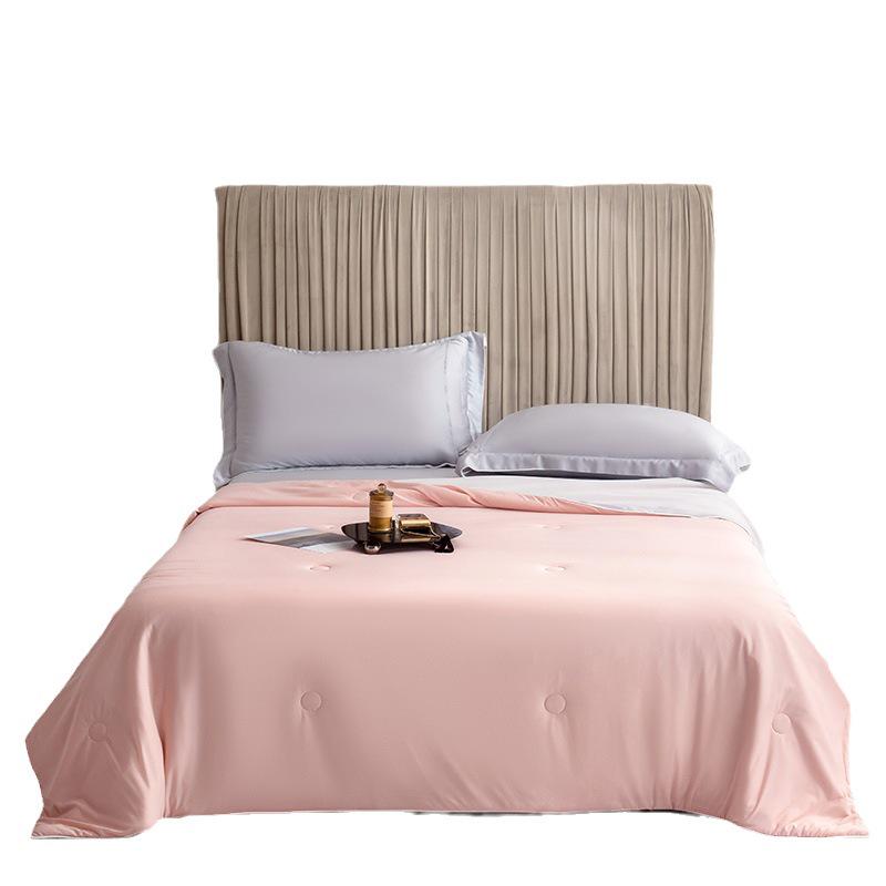 Silk-Like Summer Cooling Quilt - Lightweight, Washable, Luxurious Comfort