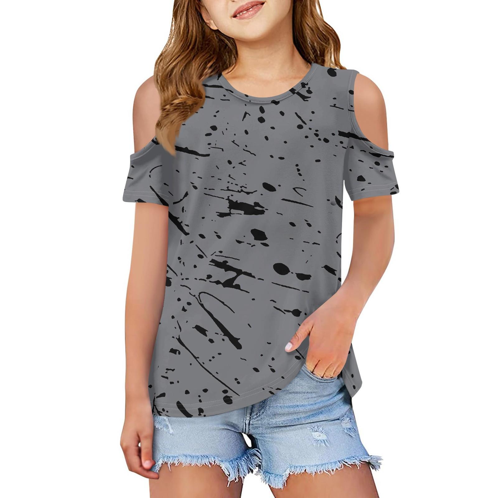 

Летняя детская футболка с открытыми плечами и воротником с цветочным принтом 130