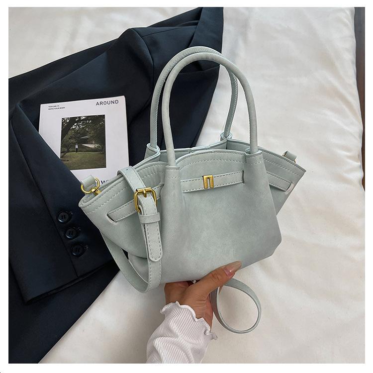 Premium Niche Design Wing Bag Women's 2025 New Fashion Retro Handbag Commuter Shoulder Messenger Bag