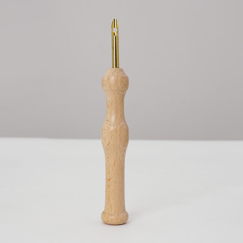 New Wooden Handle Wool Felt Poke Fun Poke Poke Pen Knitting Tool Russian Poke Embroidery Coarse Wool Thread Embroidery Needle