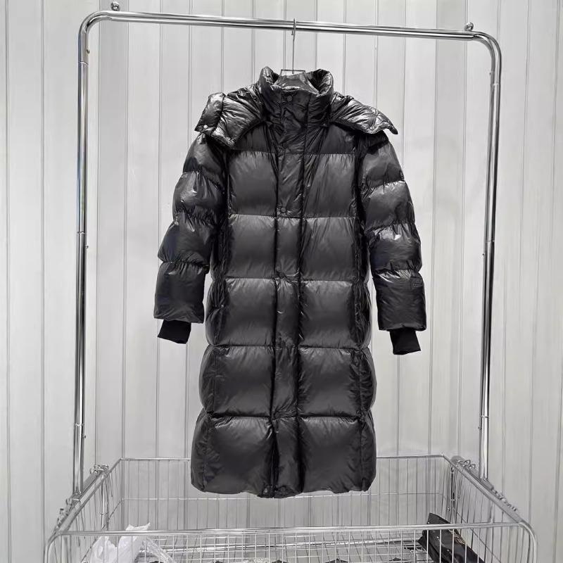 Schwarzer Diamant schwarze Perle lange Daunenjacke für Männer und Frauen neu verdickt über dem Knie Gänsedaunen abnehmbare Kapuze Paar