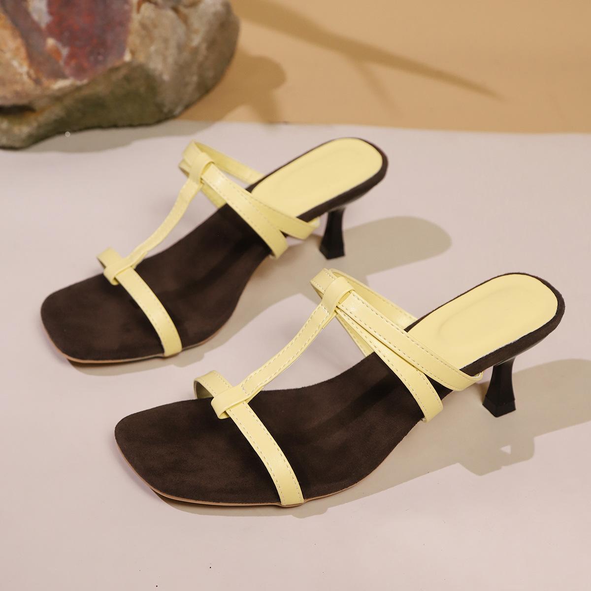 

Summer new versatile French high-heeled slippers women s fashion outer wear square thin heel I-strap Roman slippers 41 жёлтый