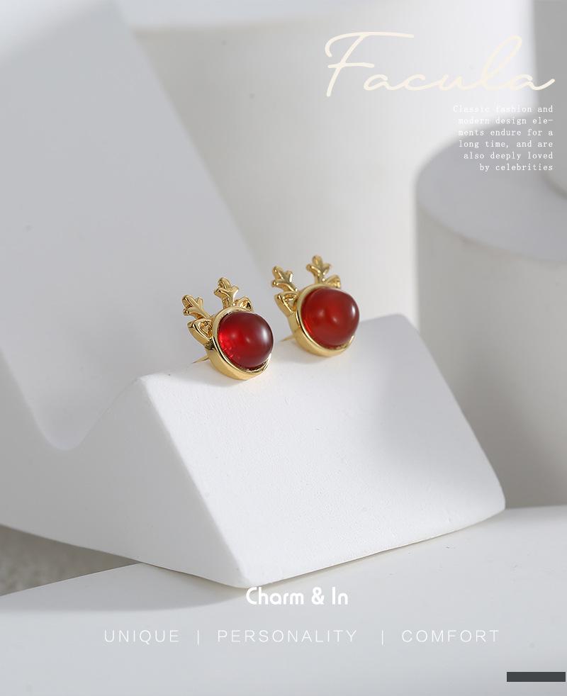 Red Agate Reindeer Stud Earrings - Elegant European & American Christmas Style for Women