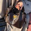 Retro Style Handbag for Women In Winter New High End and Versatile Niche Design One Shoulder Crossbody Bag