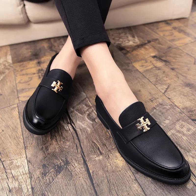 

Dress leather shoes men s Korean version versatile men s casual British style youth one-pedal trendy hairstylist men s shoes 44