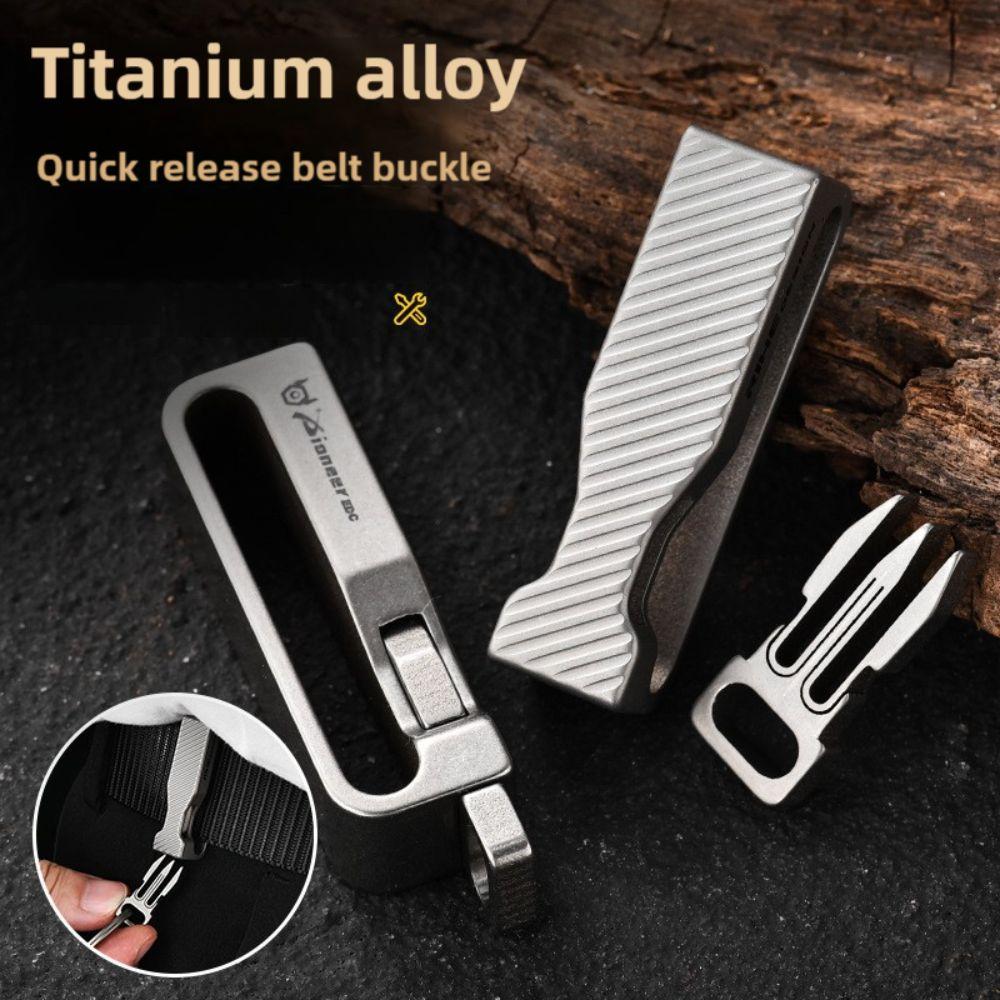 Lightweight Carabiner Hook Clip EDC Waist Belt Car Key Ring Portable Waist Belt Buckle  Outdoor