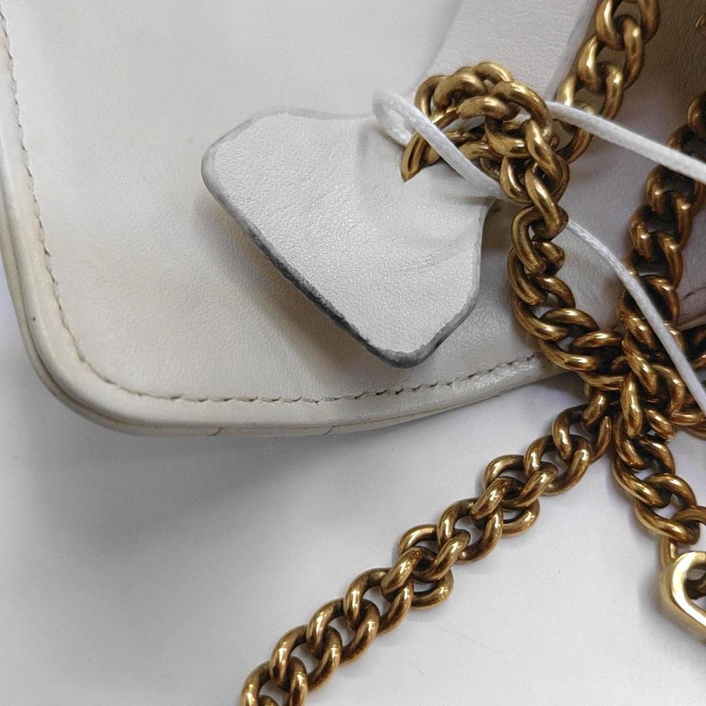 [Usato] Borsa a tracolla mini GG Marmont con logo dorato in pelle trapuntata effetto invecchiato - Buono #1LY019H