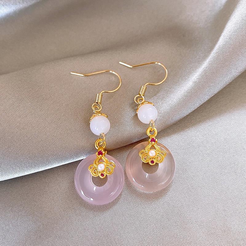 

Серьги-подвески с халцедоном, инкрустированным бриллиантами, новые китайские универсальные серьги-крючки в стиле легкой роскоши, нишевый темперамент, высококлассные серьги, женские