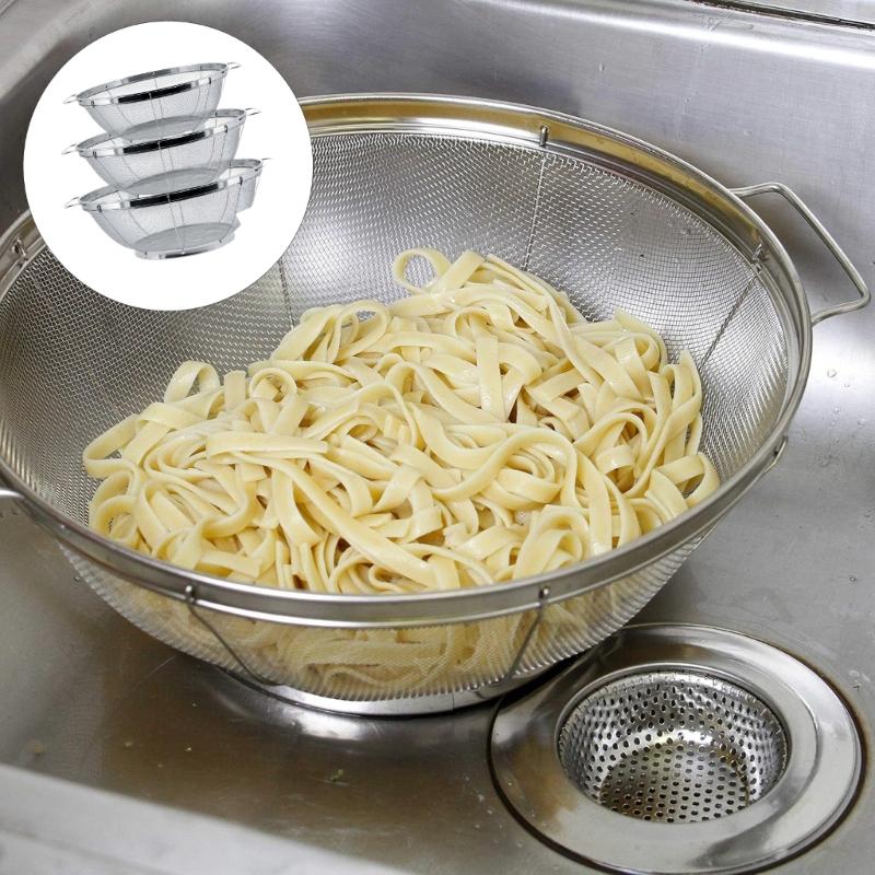 Premium Stainless Steels Strainer Basket For Efficient Draining And Washing Colander with Handle For Kitchen Use