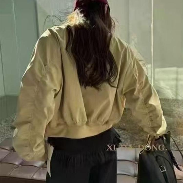 2025 Trendy Women's Casual Baseball Jacket - High-End, Age-Reducing, Stylish Short Coat for Spring/Autumn