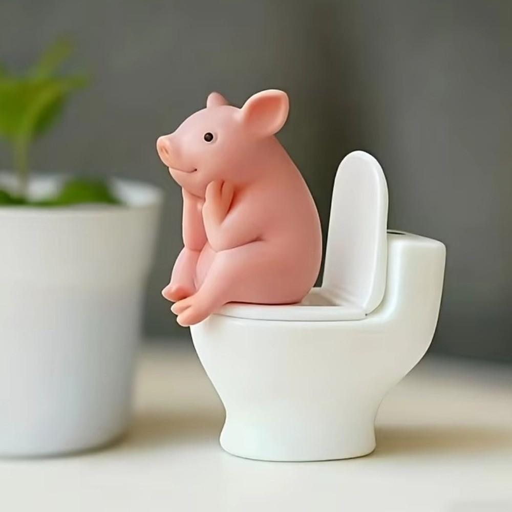 Mini Pig Desktop Ornaments Cartoon Toilet Pig Decoration Novelty Pig Figurine  Car Decor