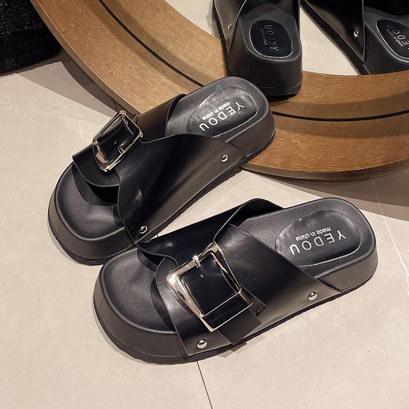 

Thick bottom square head casual cool slippers women s summer new Internet celebrity versatile outer wear small one-word drag non-slip 35