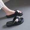 Evening wind slippers women's summer outer wear thick bottom cross soft bottom new fashion going out sandals