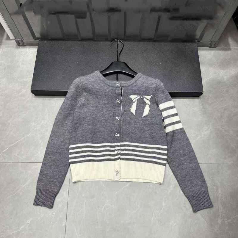 2025 Winter College Style Beaded Bow Knit Cardigan for Women