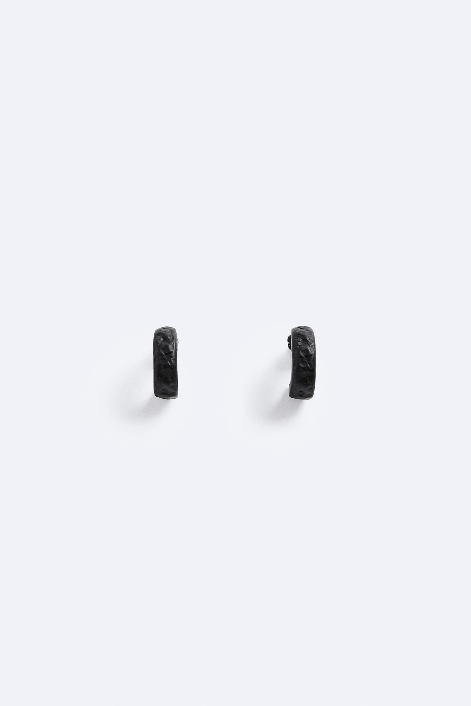 

IRREGULAR EARRINGS