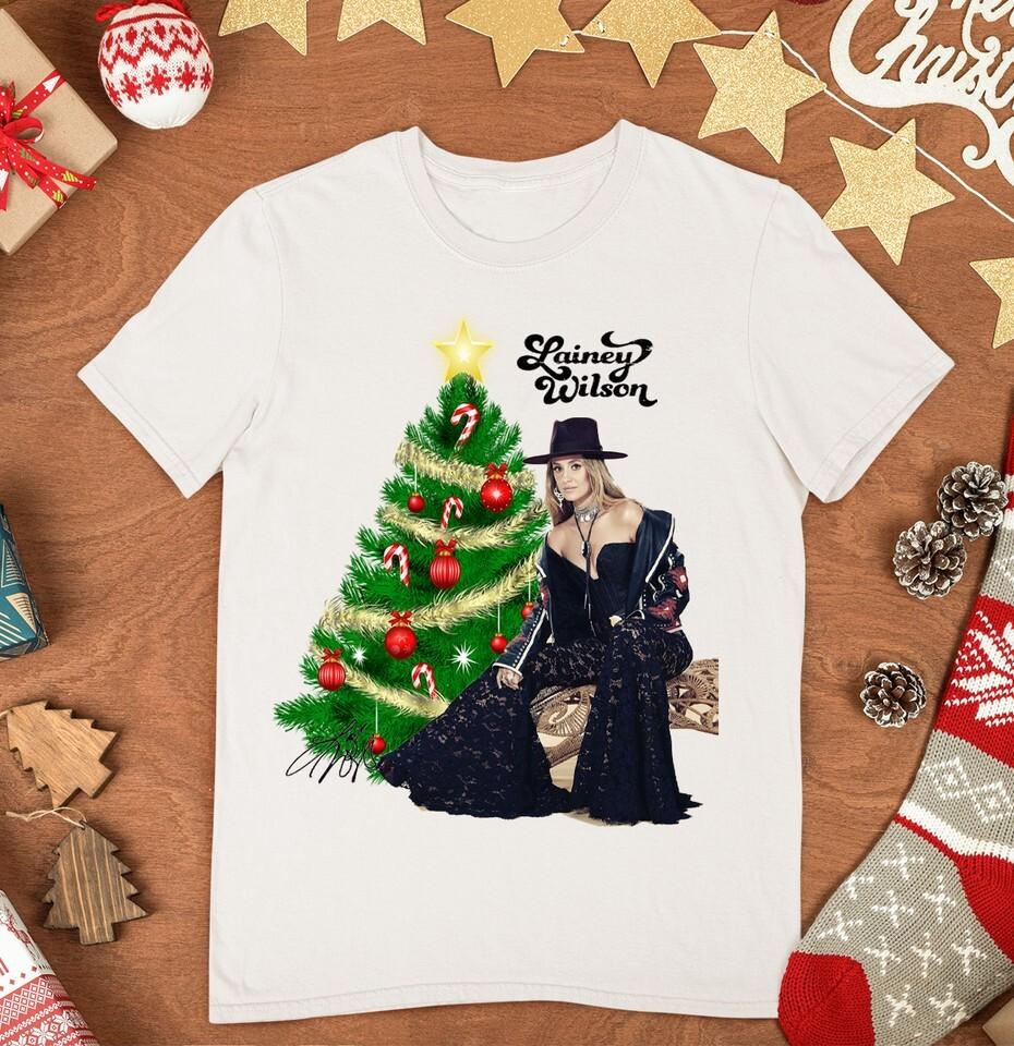 NEW Rare LAINEY WILSON Merry Christmas White All Size Shirt AM170 Unisex T-Shirt L