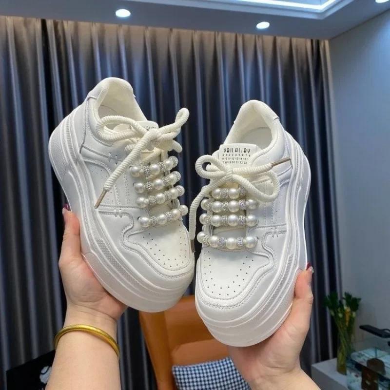 Thick Bottom Pearl Embellished Women's Sport Shoes Casual Trendy Rubber Outsole Synthetic Upper Versatile Platform Sneakers