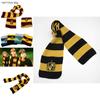 Szal z naszywką godła domu Gryffindor Dla fanów Harry'ego Pottera Ogrzej się ze stylem!
