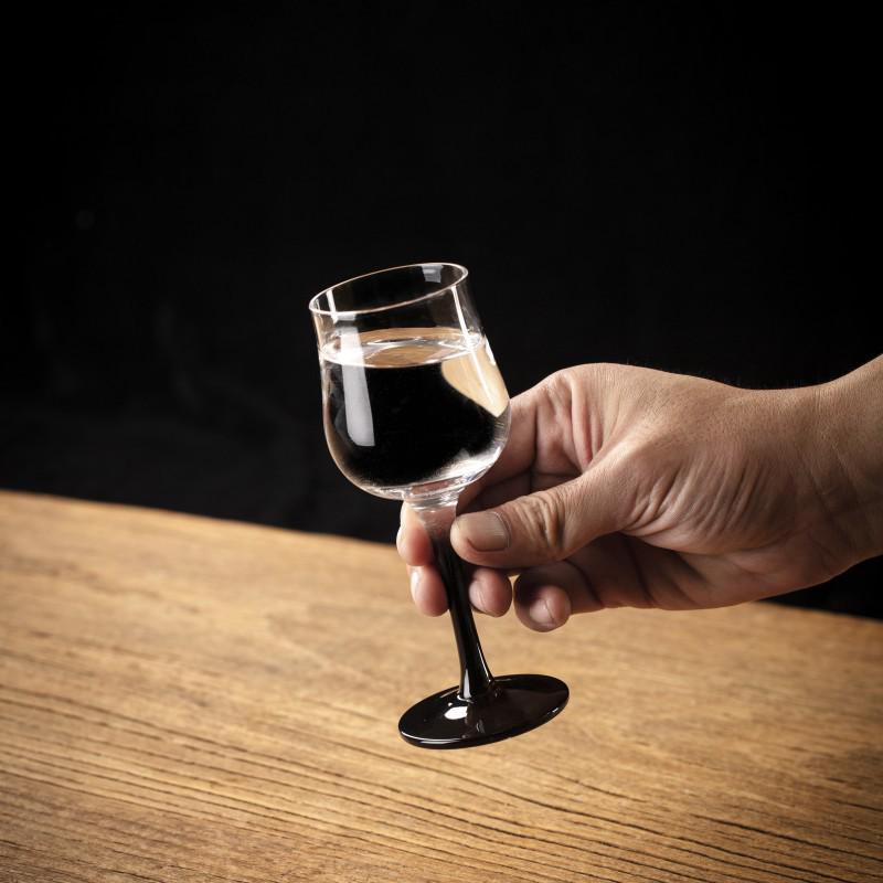 Vintage High-Stemmed Red Wine & Baijiu Glass - 2.5oz Black Stem, Creative Home Decor