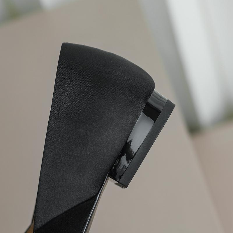 Fashion Women's New Spring and Autumn Metal Square Toe Genuine Leather Sheepskin Silk Low Heel Plus Size Comfortable and Soft Loafers