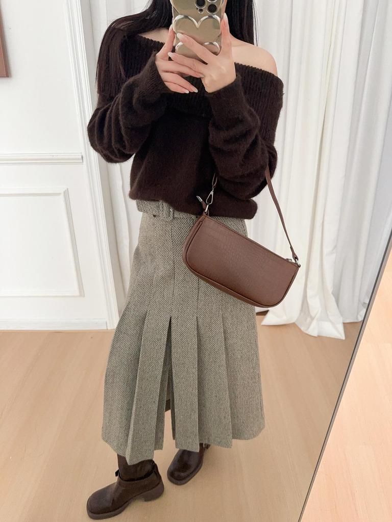 Women's One-Shoulder Knit Pullover Sweater: Off-Shoulder, Long Sleeve, Soft & Brushed - Autumn/Winter Collection