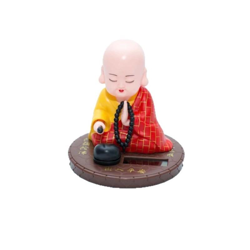 Solar Little Monk Ornamente creative pentru mașini Decorațiune pentru bord în stil chinezesc Budism Ornament norocos Accesorii interioare auto