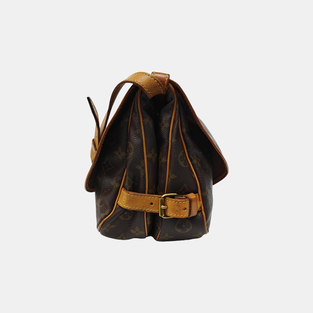 [Pre-Owned] Monogram Saumur 30 Iconic Classic Logo Print Adjustable Shoulder Strap Canvas And Leather Messenger Bag - Fair #1MPB3NR