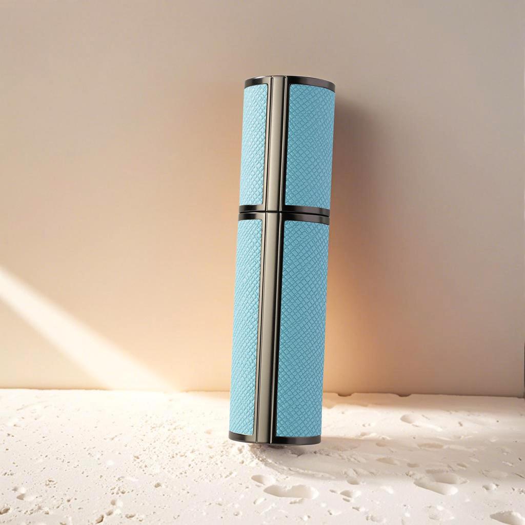 Luxury 5ml Travel Perfume Bottle with Leather Base - Leak-Proof Spray Design