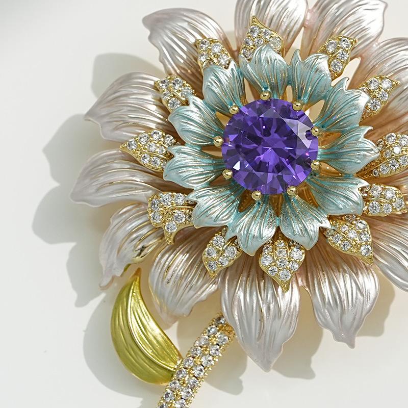 Senior Brooches Flower Leaf Brooch Pins for Women Suit Pendant  Fashion Brooches Jewelry