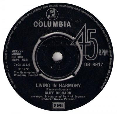 Disque 7 pouces CLIFF RICHARD - Living In Harmony DB8917 Columbia 1972 UK Pop Occasion