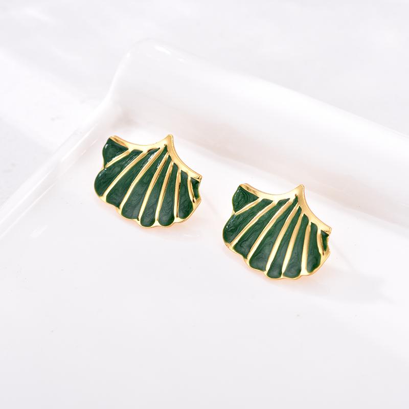 Vintage Shell Stainless Steel Gold Color Texture Stud Earrings For Women Enameled Blue White Black Beach Holiday Ocean Jewelry