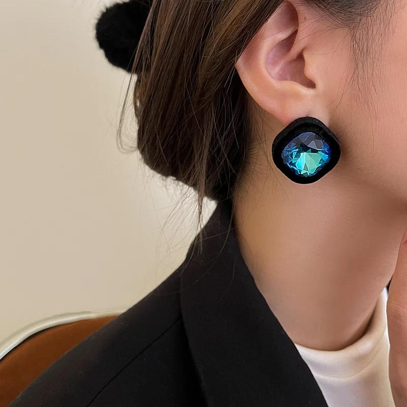 

Blue Rhinestones Earring Luxury Acrylic Woman Stud Earrings Jewelry